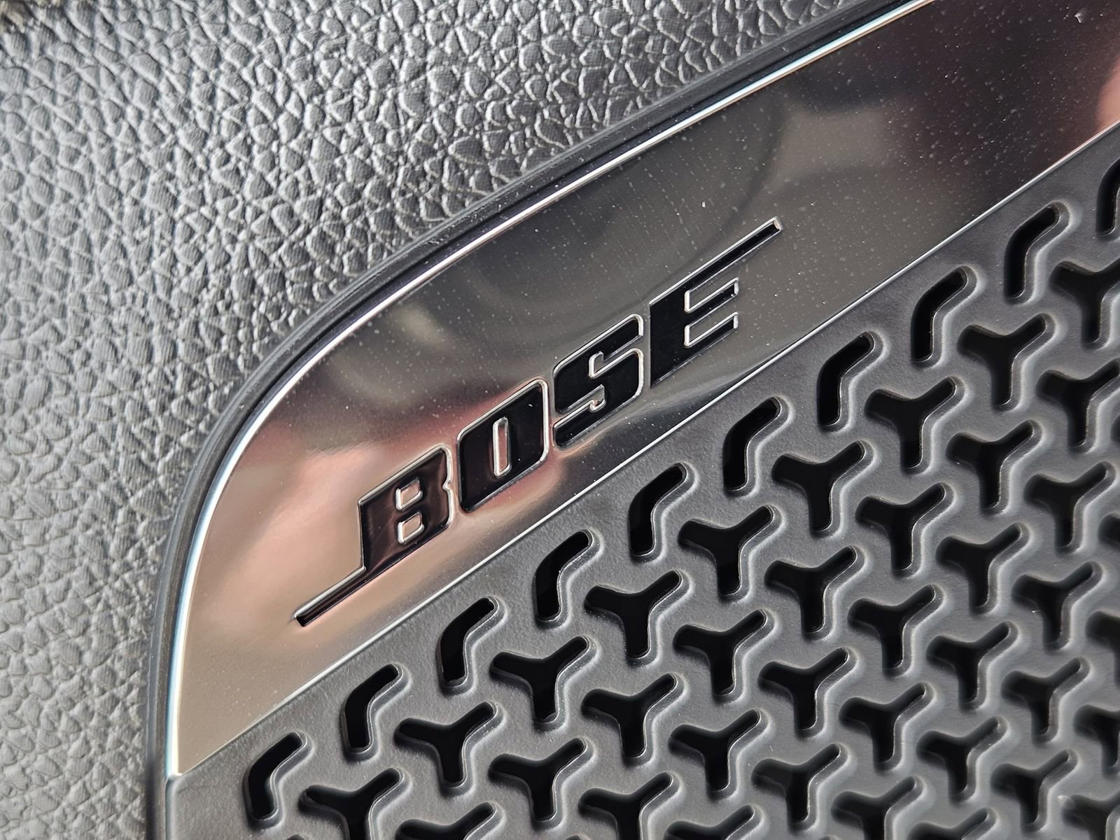 Certified 2025 Chevrolet Blazer EV RS image 29