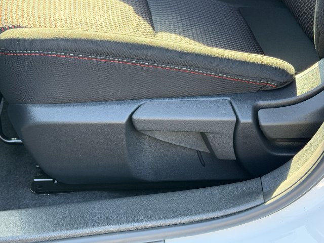 New 2027 Nissan Sentra SR w/ SR All Weather Package FWD image 27