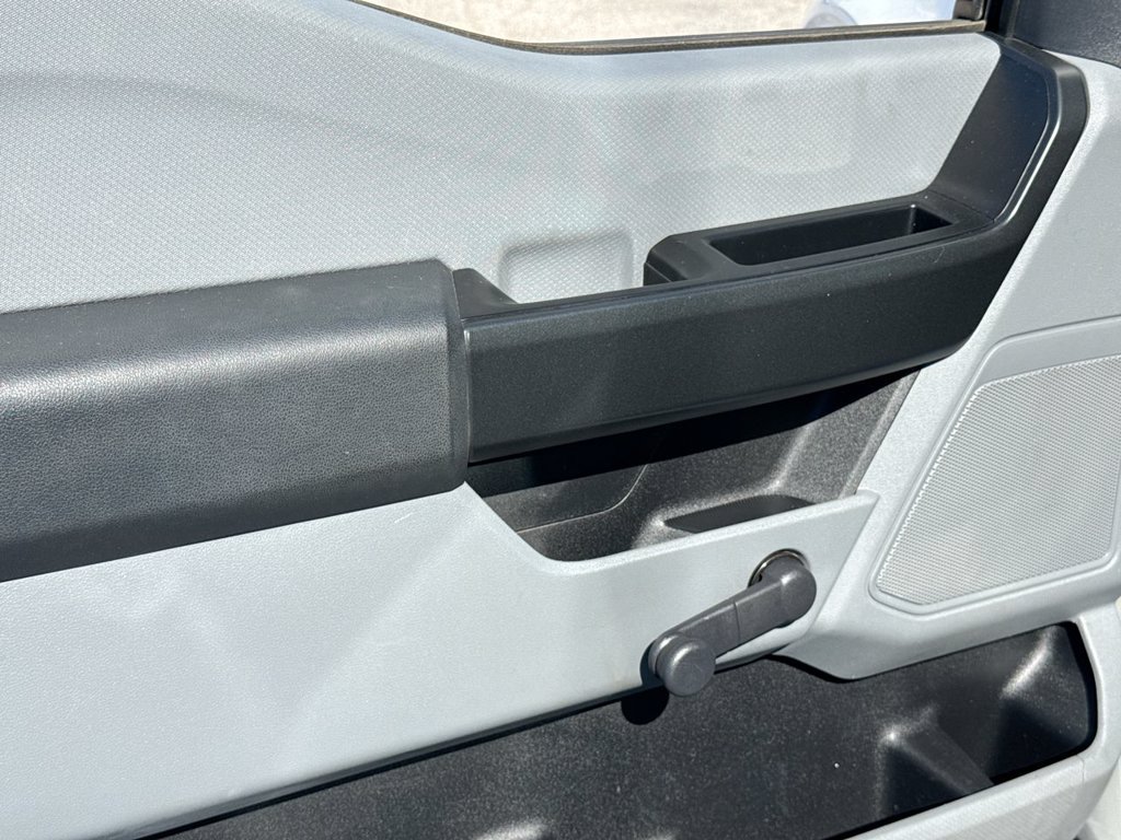 Used 2022 Ford F150 XL RWD image 13