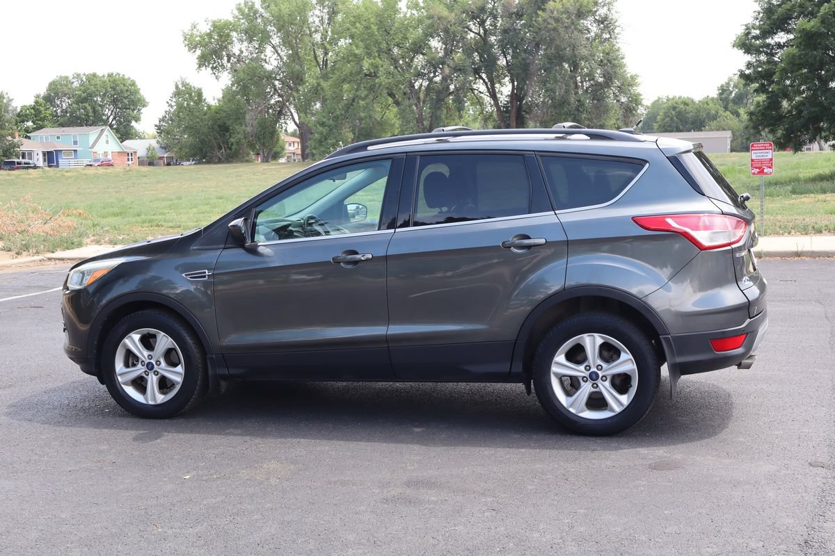 Used 2016 Ford Escape SE w/ SE Leather Comfort Package AWD/4WD image 8
