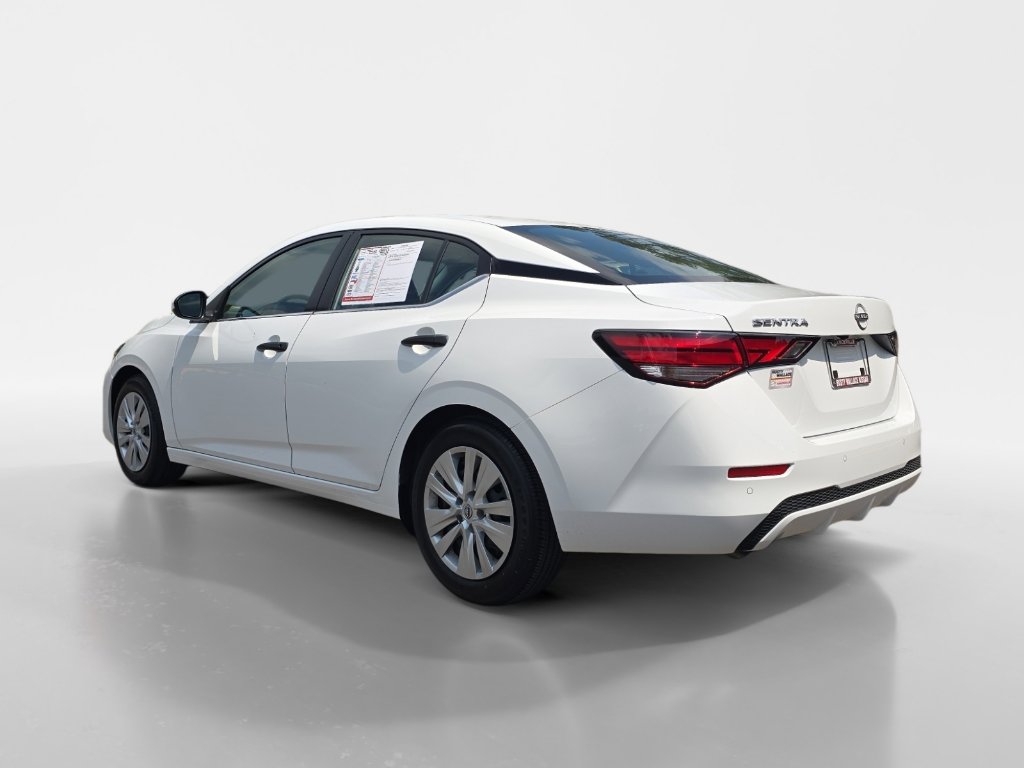 Used 2024 Nissan Sentra S image 4