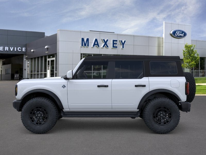 New 2026 Ford Bronco Outer Banks w/ Sasquatch Package AWD/4WD image 3