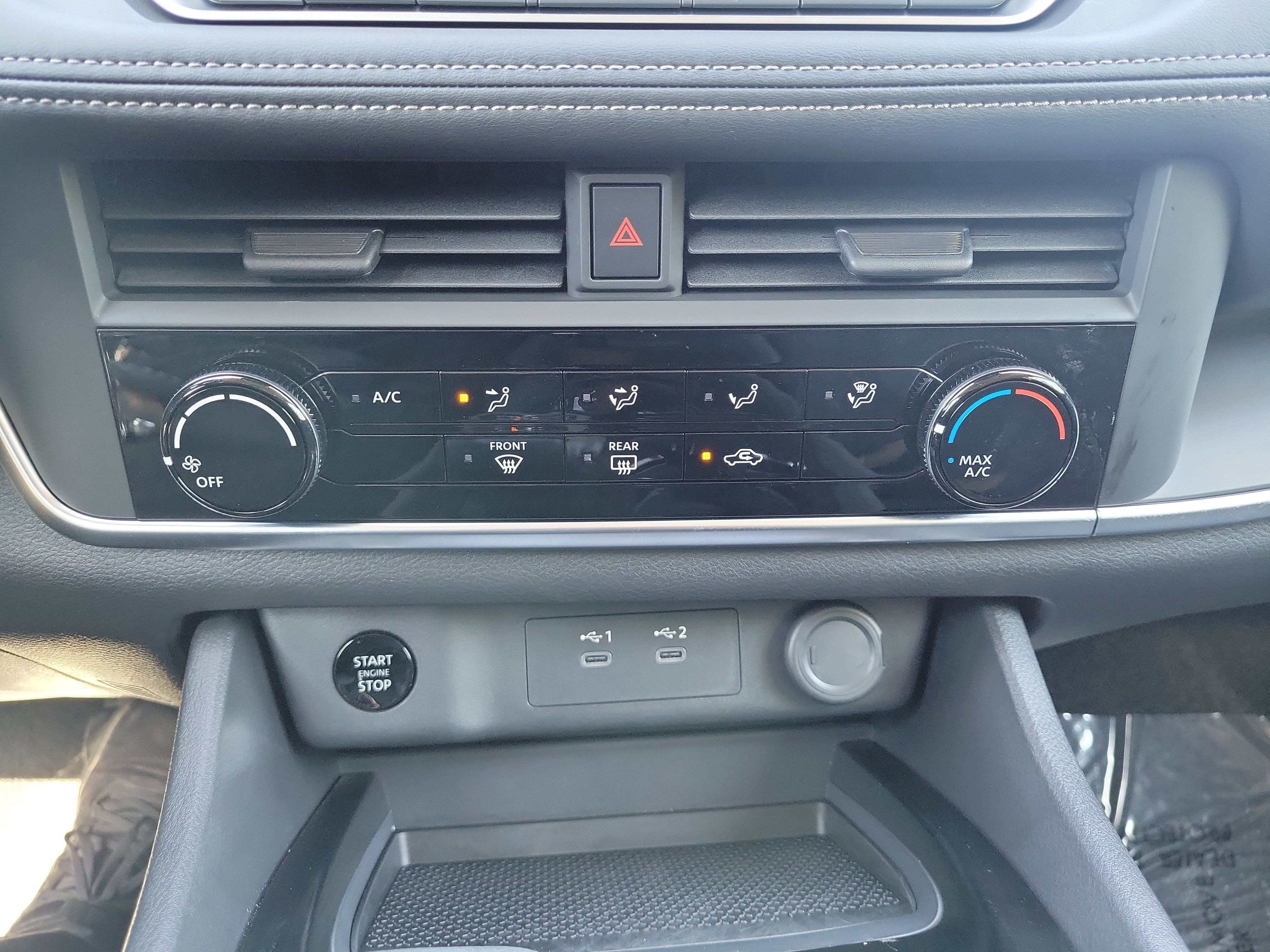 Certified 2025 Nissan Rogue S FWD image 29