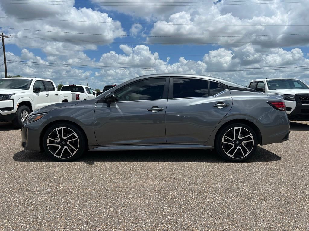 Certified 2025 Nissan Sentra SR w/ SR Premium Package FWD image 4
