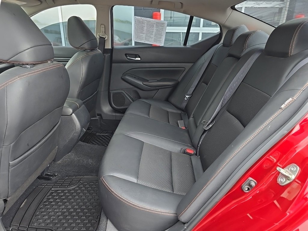 Used 2019 Nissan Altima 2.5 SR w/ SR Premium Package image 28