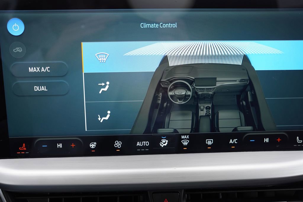 Certified 2023 Ford Escape Platinum image 32