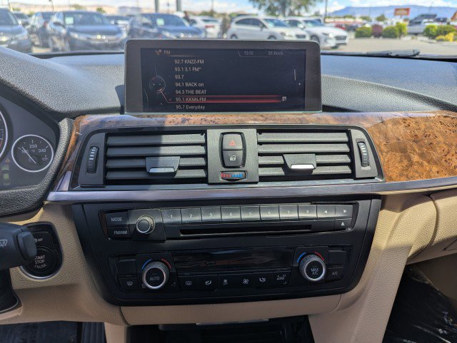 Used 2014 BMW 320i Sedan RWD image 18