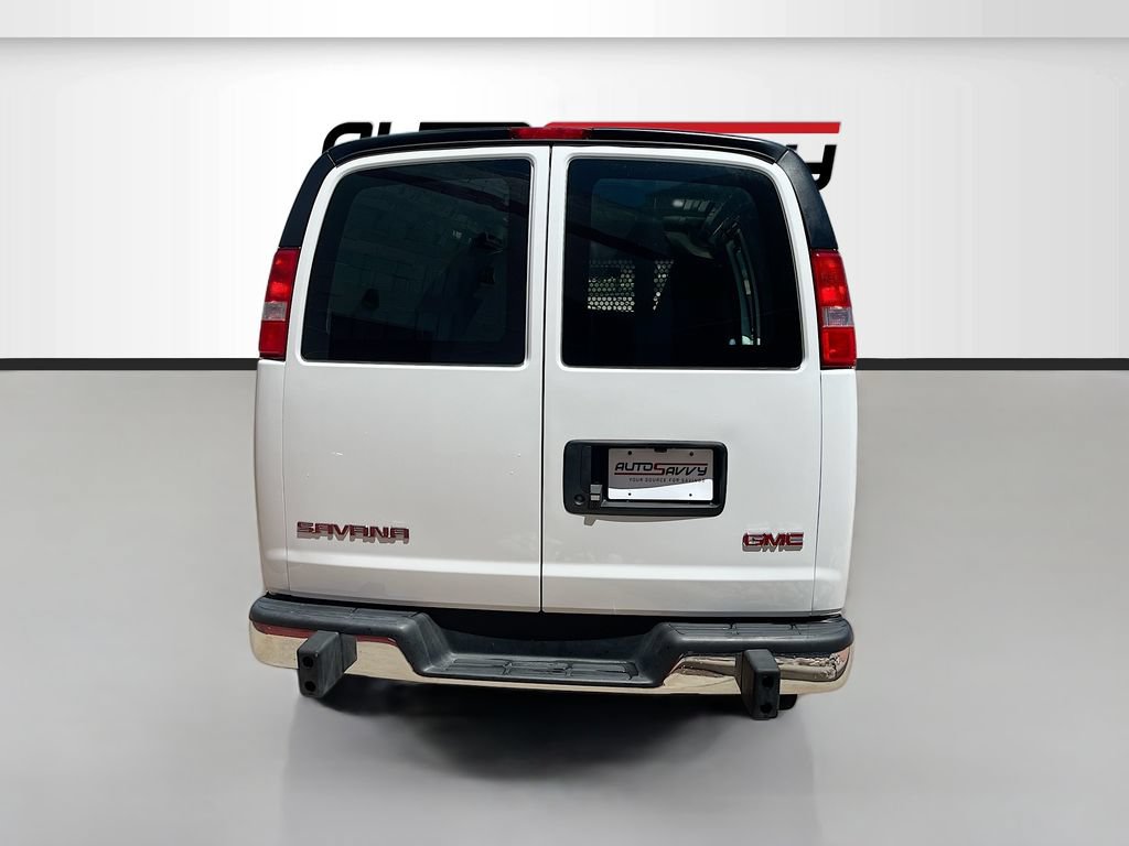 Used 2025 GMC Savana 2500 w/ Driver Convenience Package RWD image 6