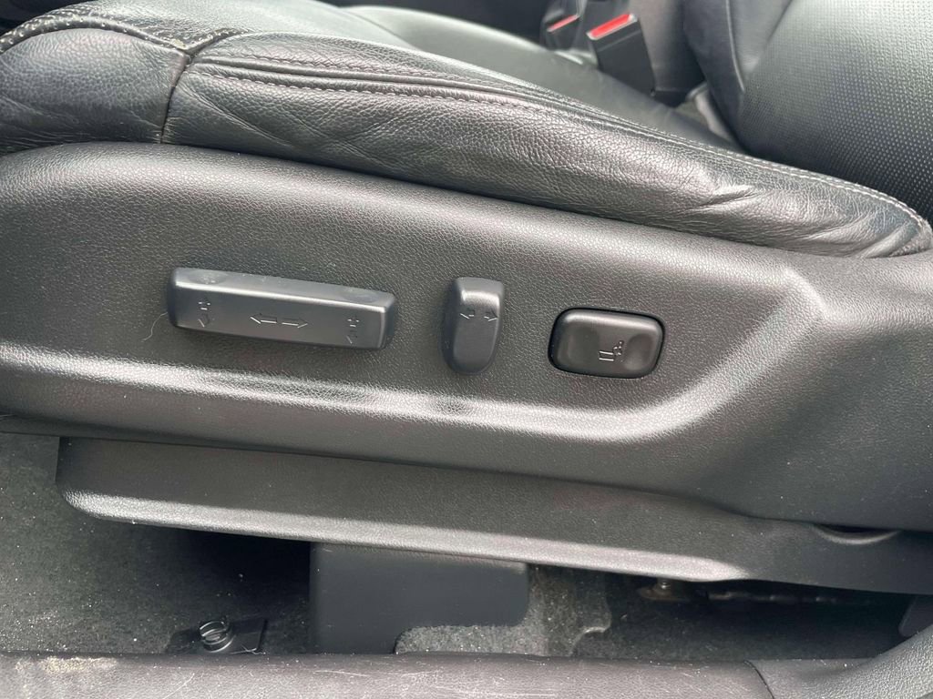 Used 2016 Honda CR-V EX-L image 18