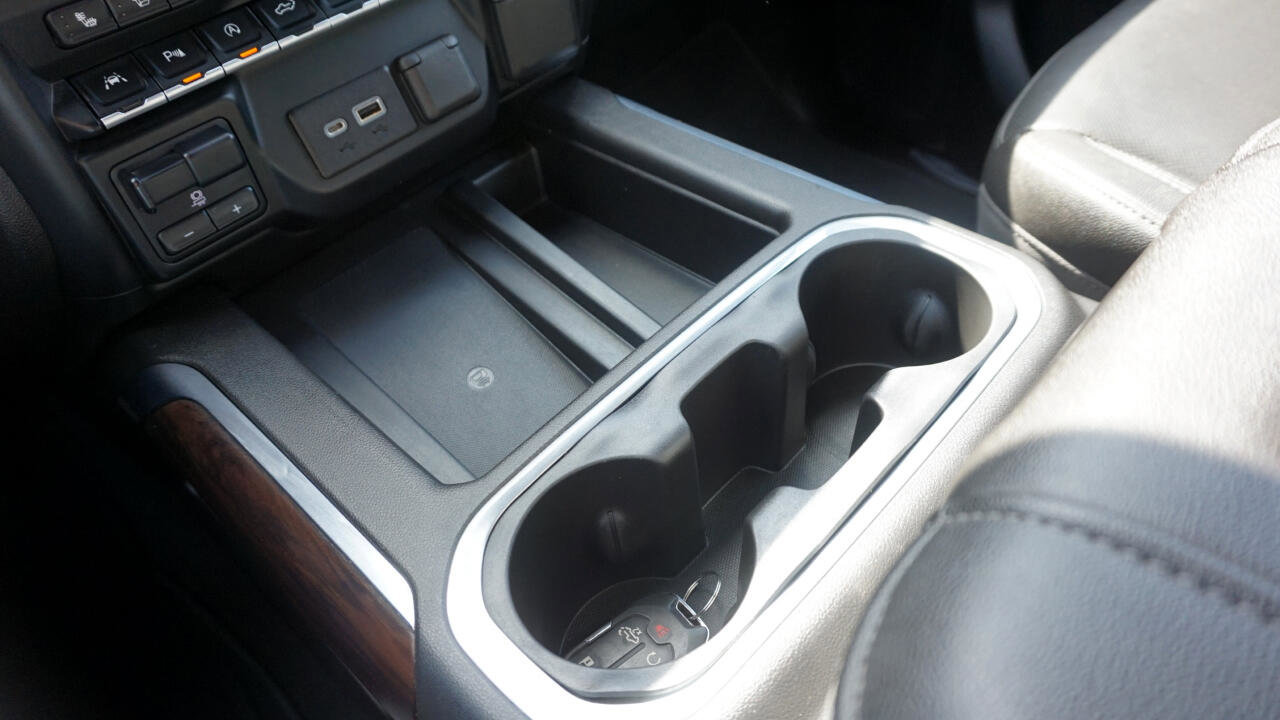 Used 2019 GMC Sierra 1500 SLT image 26