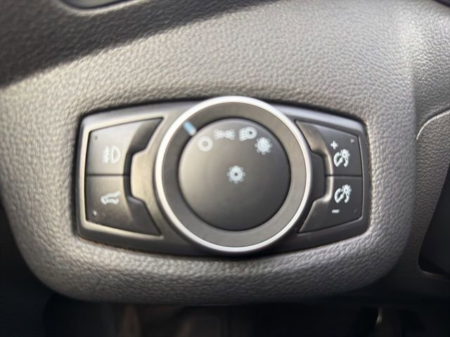 Used 2017 Ford Escape SE w/ Equipment Group 201A image 14