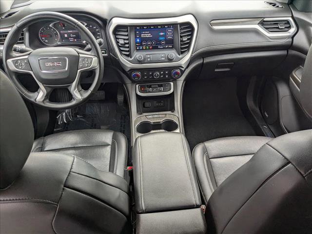Used 2023 GMC Acadia SLT image 16