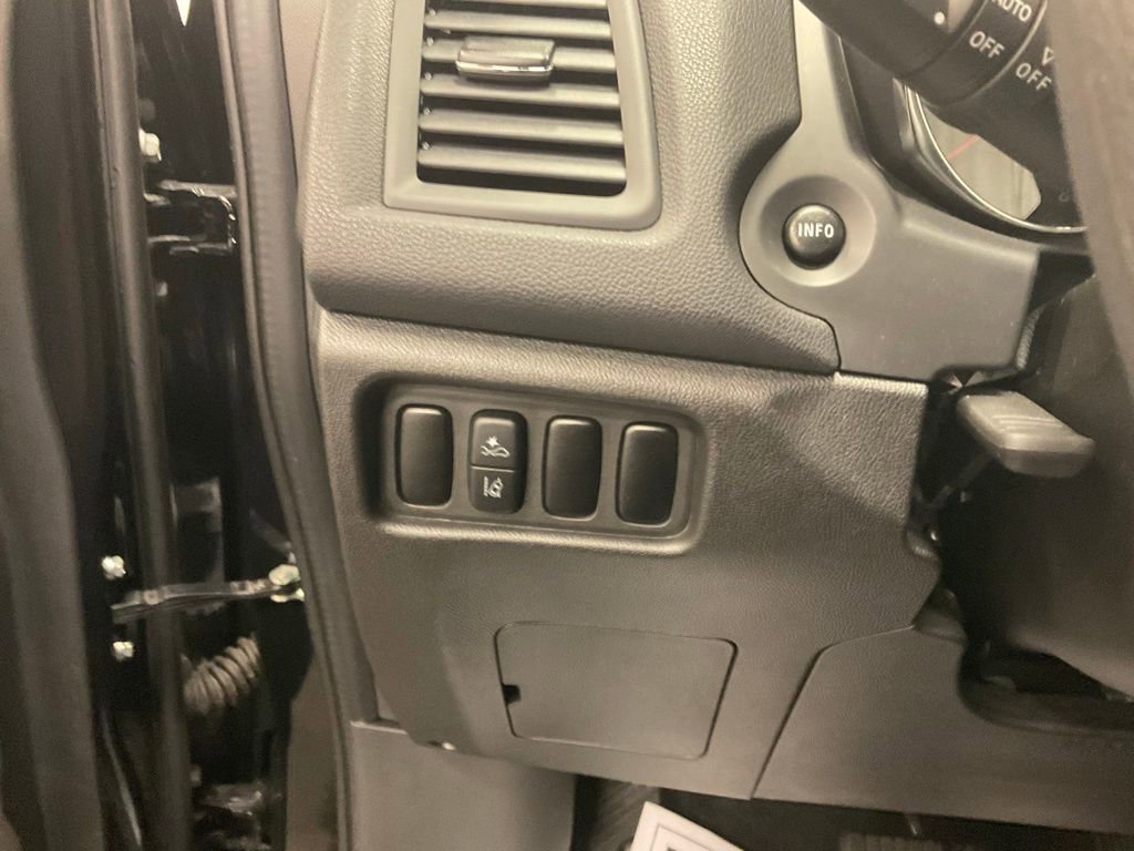 Used 2024 Mitsubishi Outlander Sport ES image 18