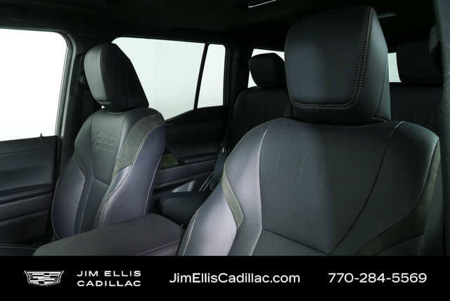 Used 2025 Lexus GX 550 AWD/4WD image 5