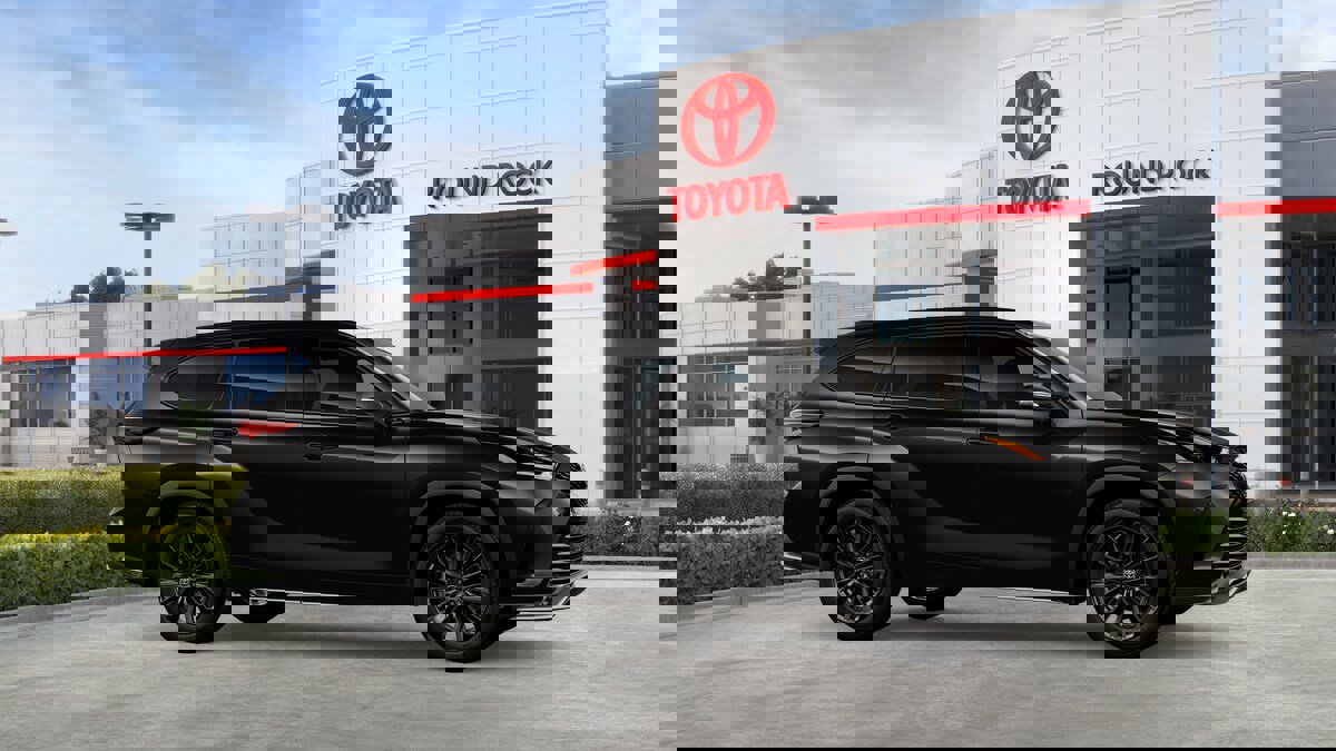 New 2026 Toyota Highlander XSE image 13