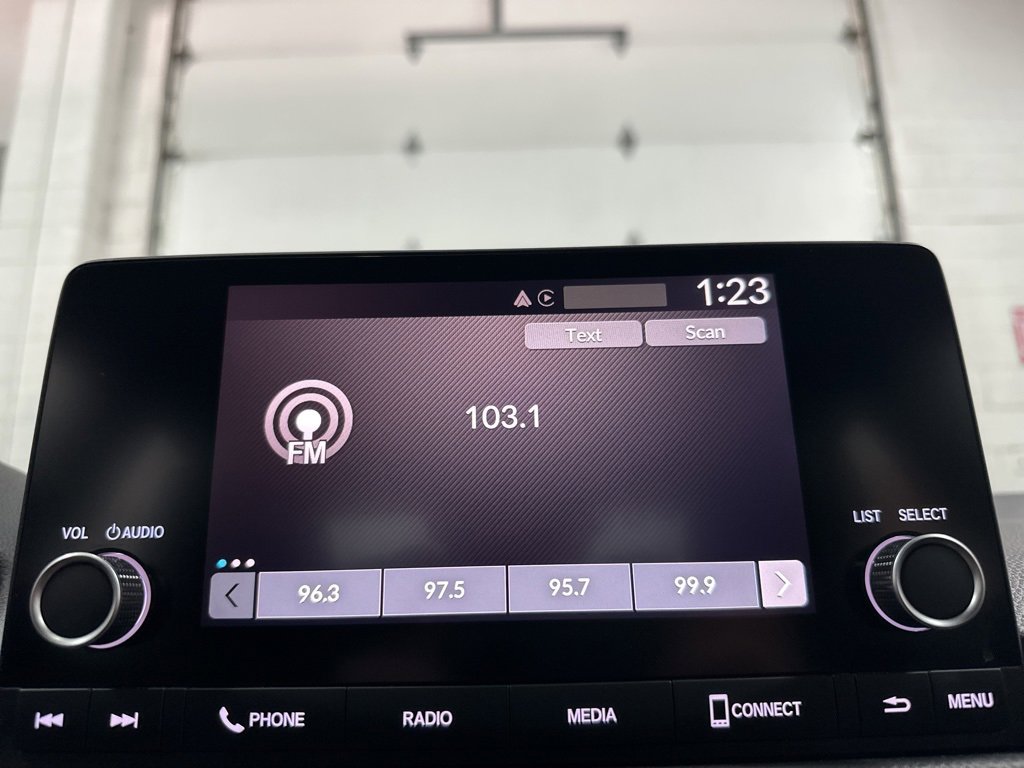 Used 2025 Honda Civic Sport image 27