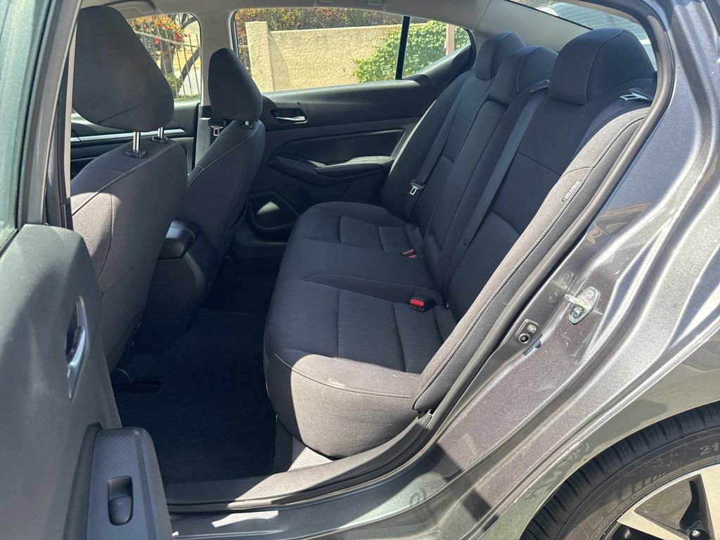 Used 2022 Nissan Altima 2.5 SV FWD image 19