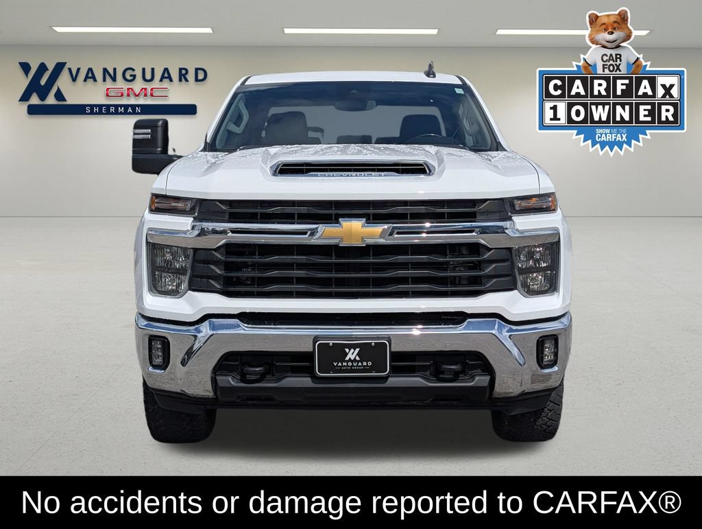 Used 2024 Chevrolet Silverado 2500 LT AWD/4WD image 2