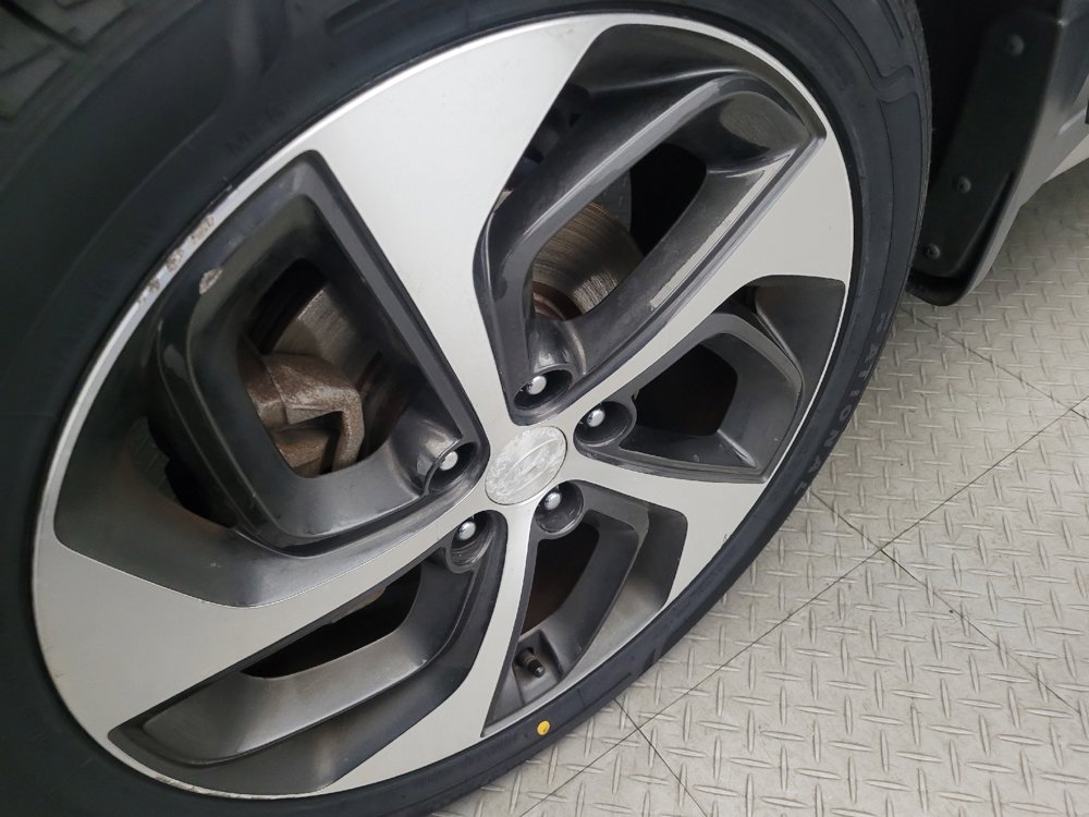 Used 2017 Hyundai Tucson Sport w/ Cargo Package image 31