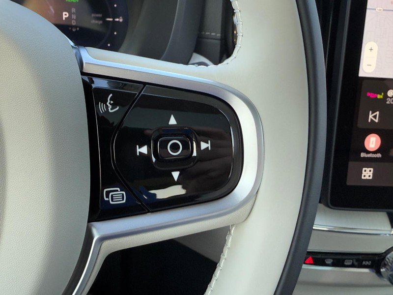 New 2026 Volvo XC60 T8 Ultra w/ Climate Package image 13