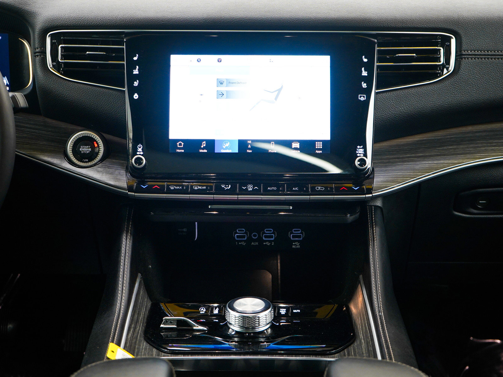 Used 2023 Jeep Wagoneer L Series II w/ Premium Group I image 18