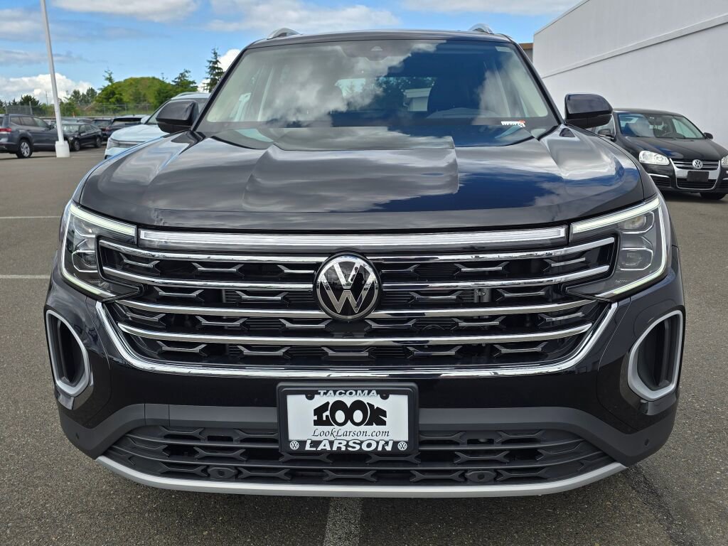 New 2025 Volkswagen Atlas SEL image 9