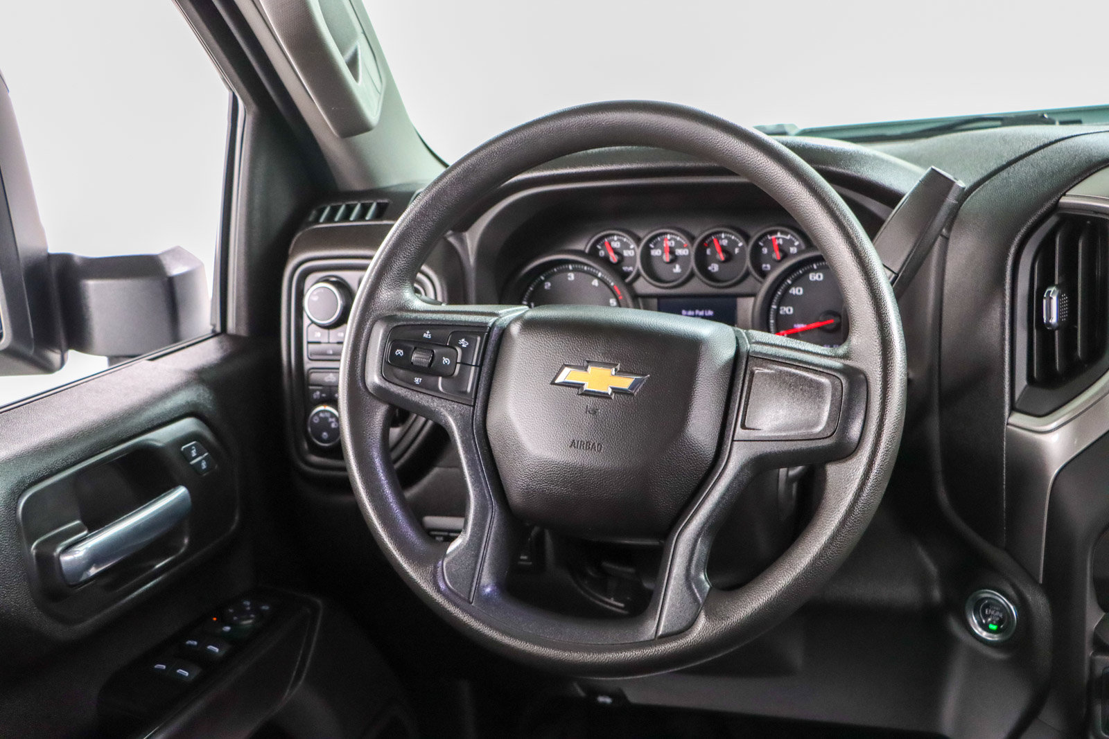Used 2025 Chevrolet Silverado 3500 W/T w/ WT Convenience Package AWD/4WD image 12