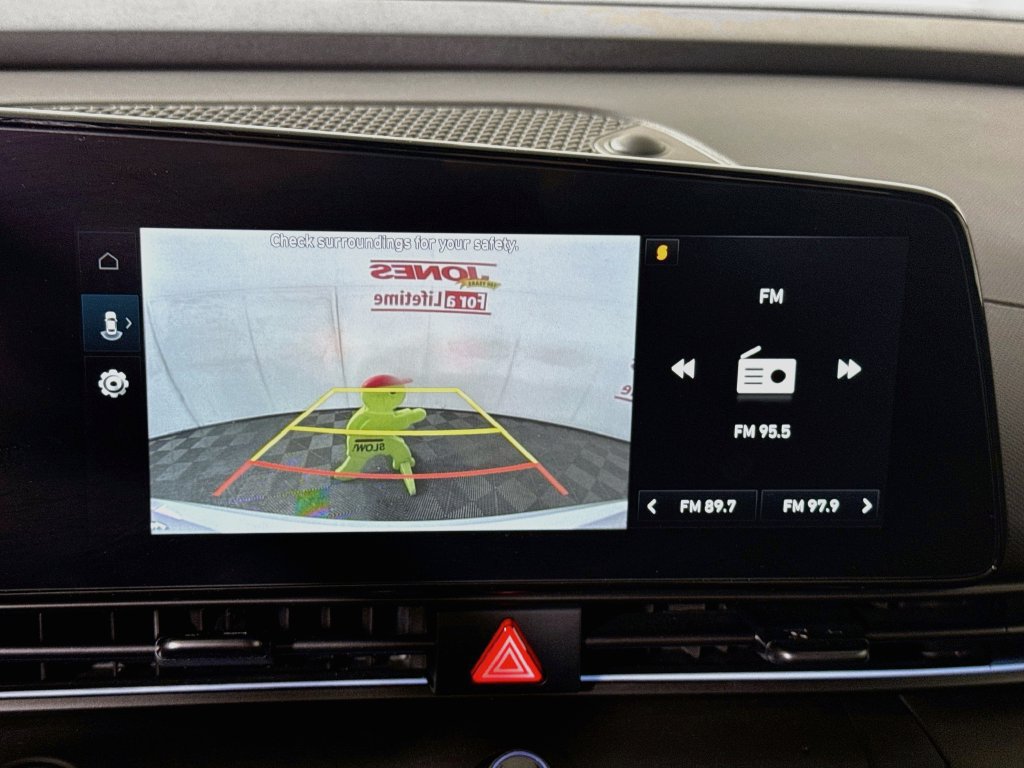 Certified 2025 Hyundai Elantra SEL FWD image 7