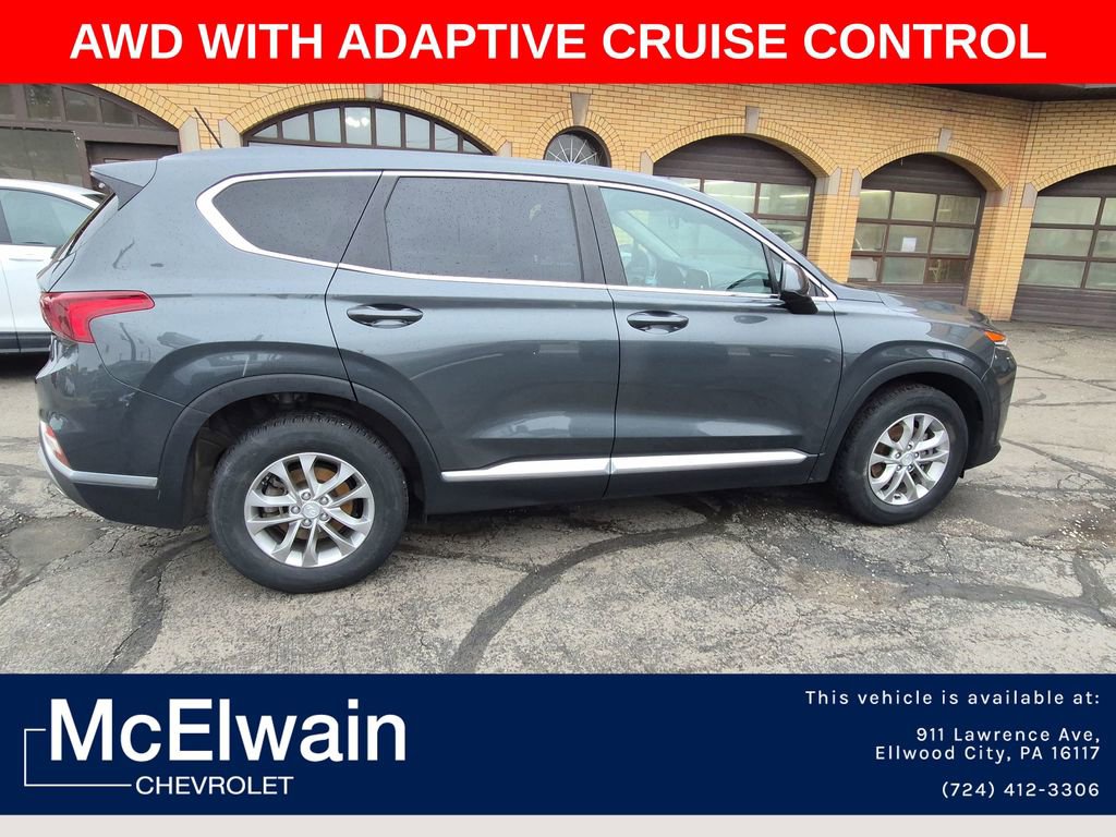 Used 2020 Hyundai Santa Fe SE w/ Cargo Package image 16