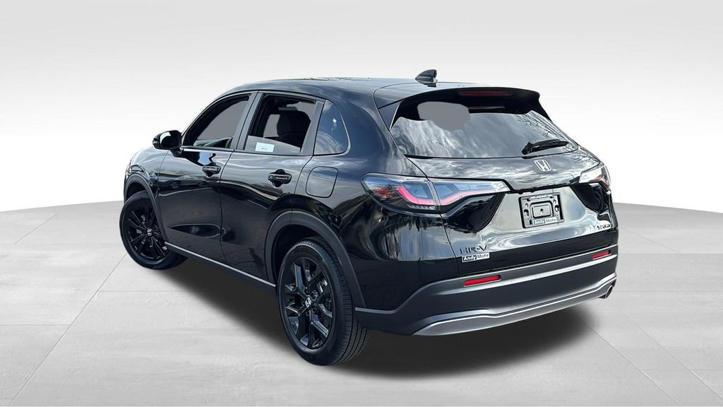 Certified 2026 Honda HR-V Sport image 5