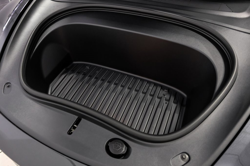 Used 2025 Tesla Model 3 Long Range image 51