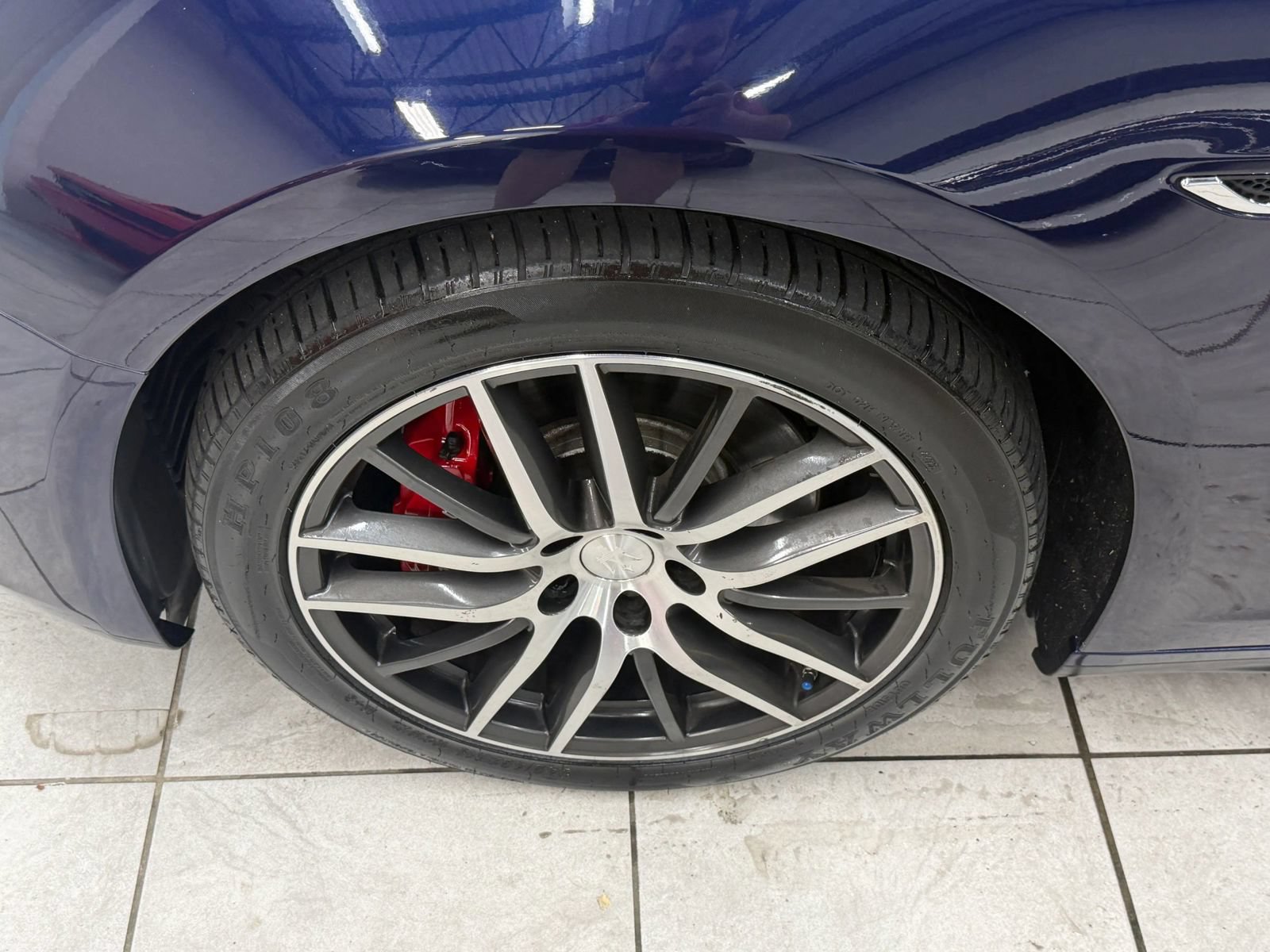 Used 2019 Maserati Ghibli RWD image 35