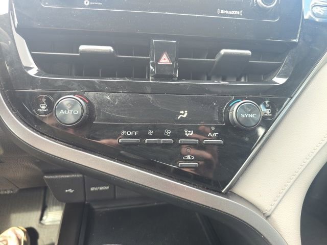 Used 2023 Toyota Camry LE image 20