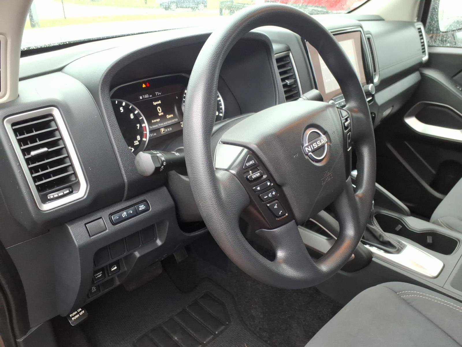 Used 2023 Nissan Frontier SV AWD/4WD image 13