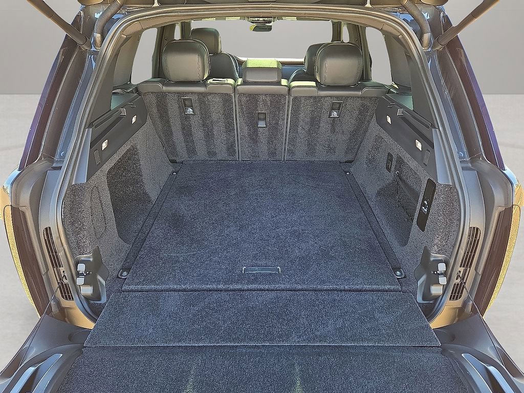 Used 2023 Land Rover Range Rover SE AWD/4WD image 14