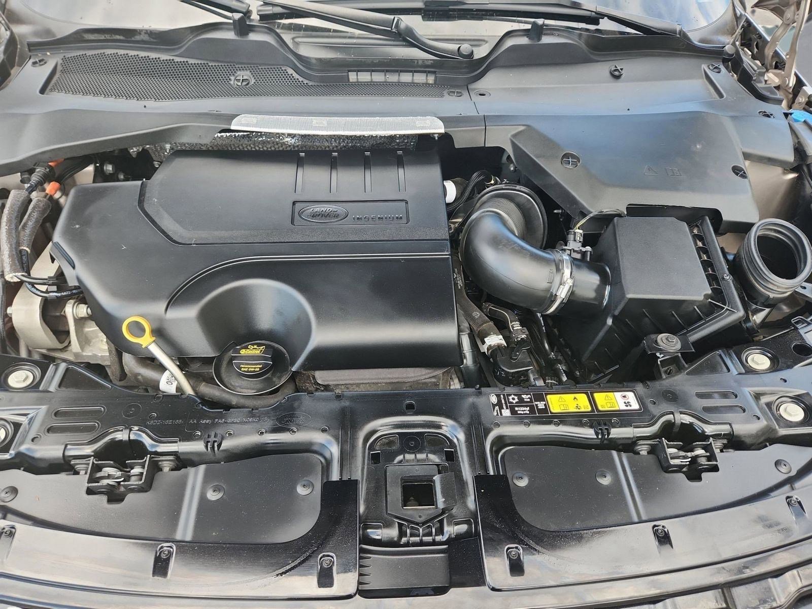 Used 2022 Land Rover Range Rover Evoque R-Dynamic SE image 26