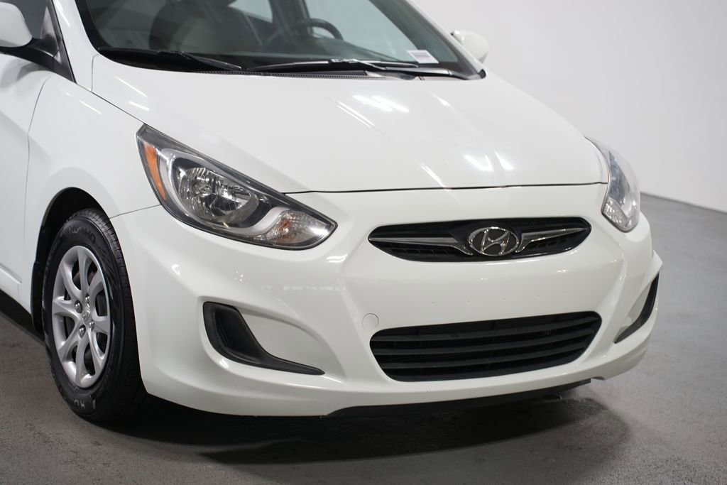 Used 2013 Hyundai Accent GS image 4