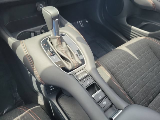 Certified 2025 Honda HR-V Sport image 24