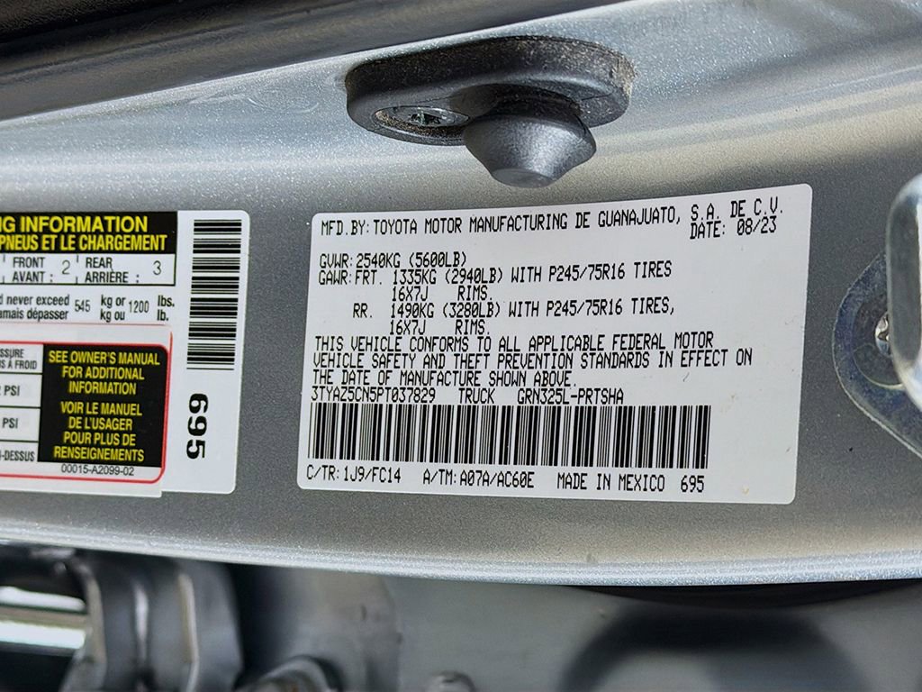 Used 2023 Toyota Tacoma SR5 RWD image 31