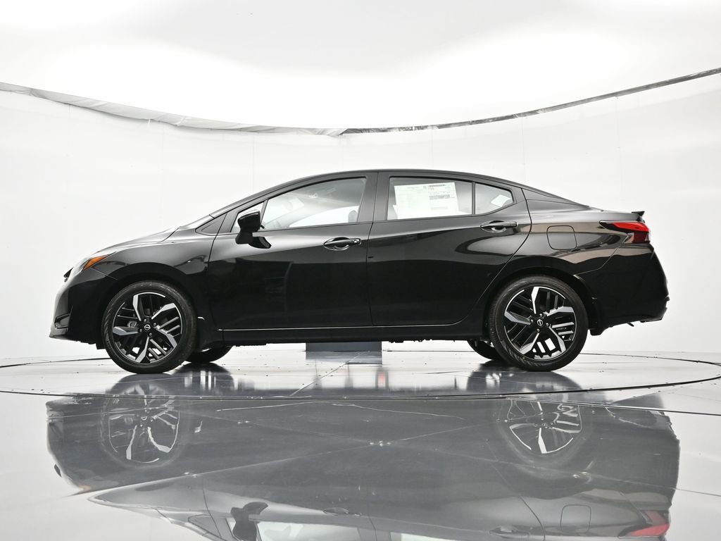 New 2025 Nissan Versa SR w/ Trunk Package FWD image 43