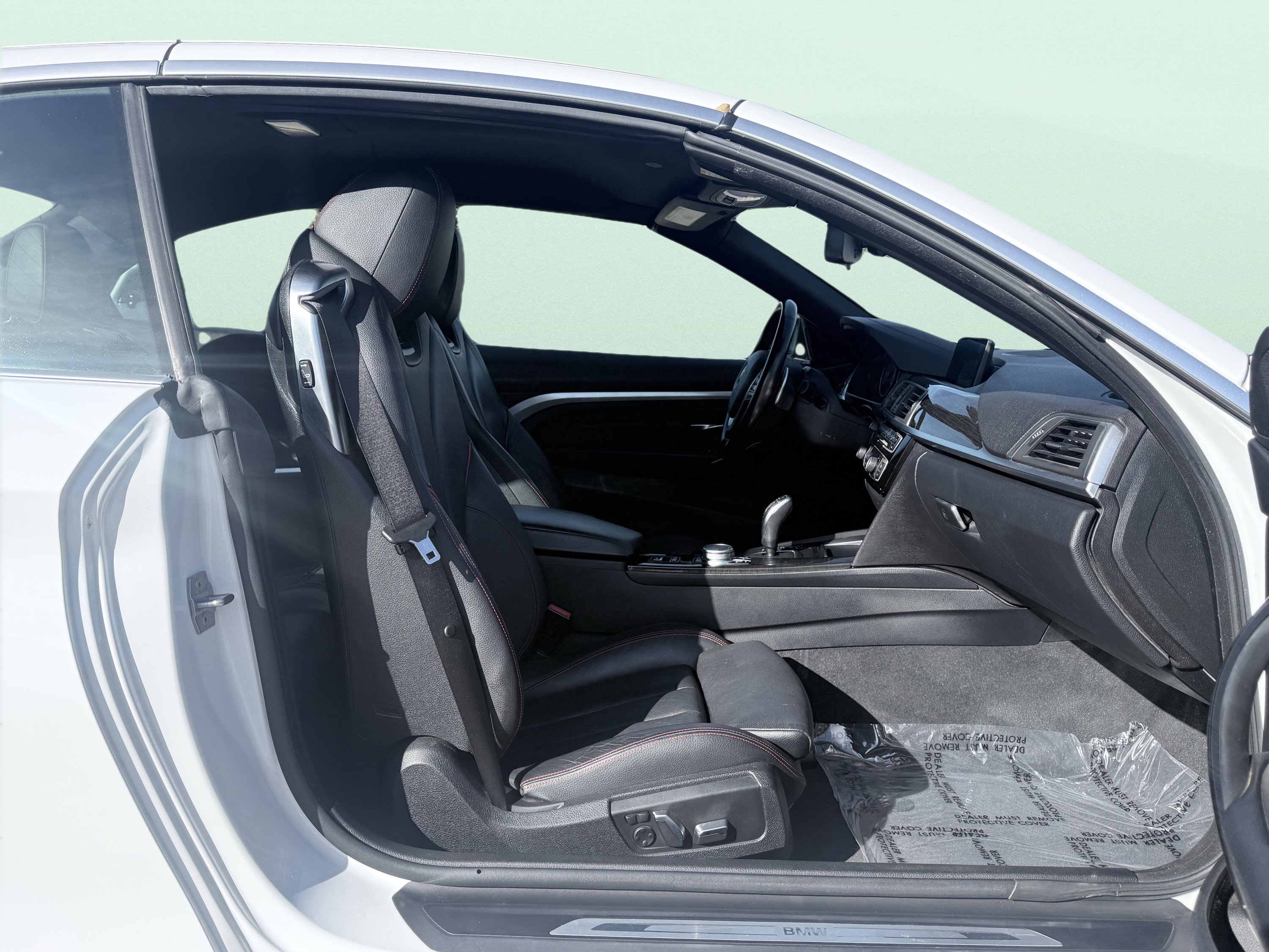 Used 2020 BMW 430i Convertible w/ Convenience Package image 18