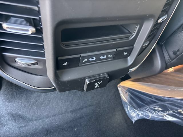 New 2027 RAM 1500 Laramie AWD/4WD image 14