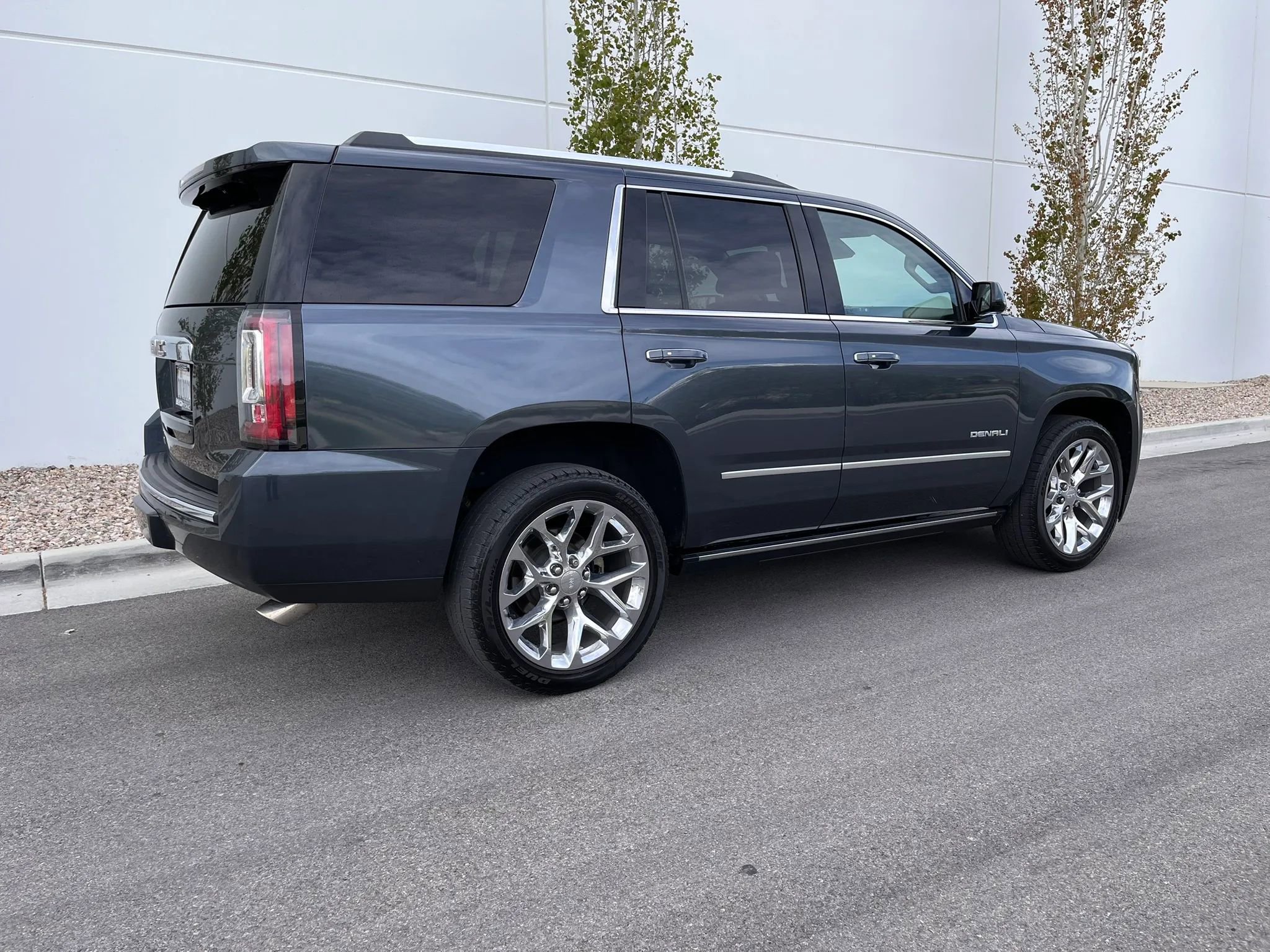 Used 2020 GMC Yukon Denali w/ Denali Ultimate Package image 4