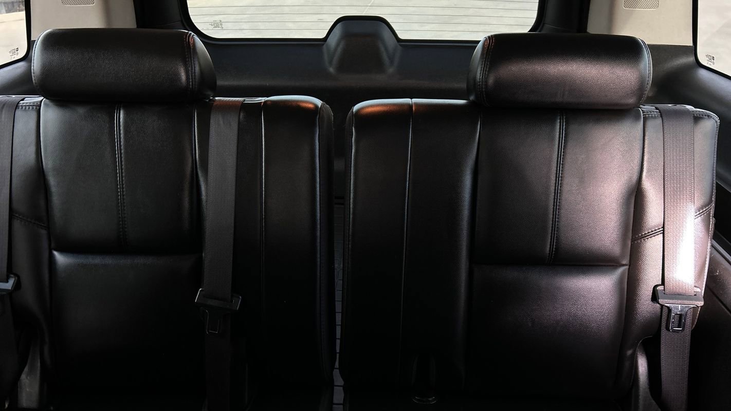 Used 2013 Chevrolet Suburban LT image 36
