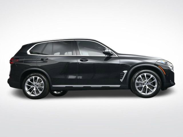 New 2026 BMW X5 xDrive50e w/ Executive Package AWD/4WD image 32