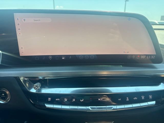 Certified 2024 Cadillac Lyriq Luxury w/ LPO, Floor Liner Package AWD/4WD image 7