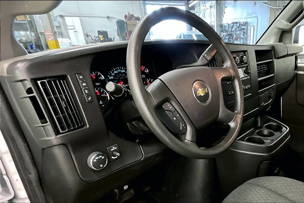 Used 2025 Chevrolet Express 2500 w/ Driver Convenience Package RWD image 14