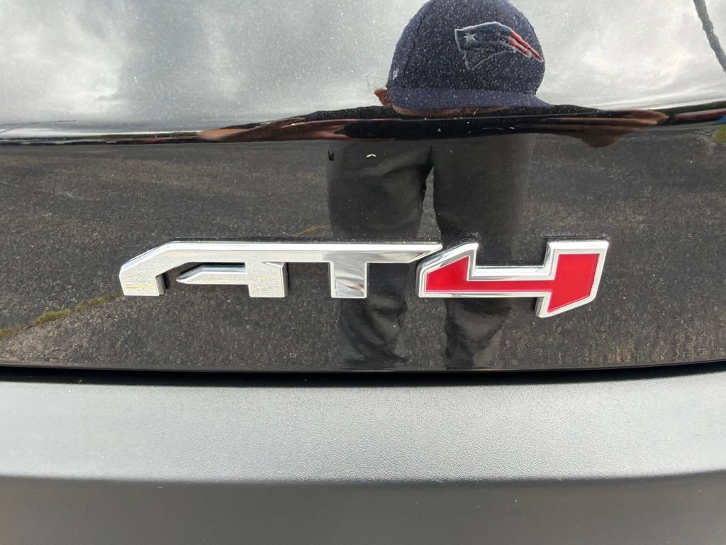 Used 2023 GMC Acadia AT4 AWD/4WD image 8