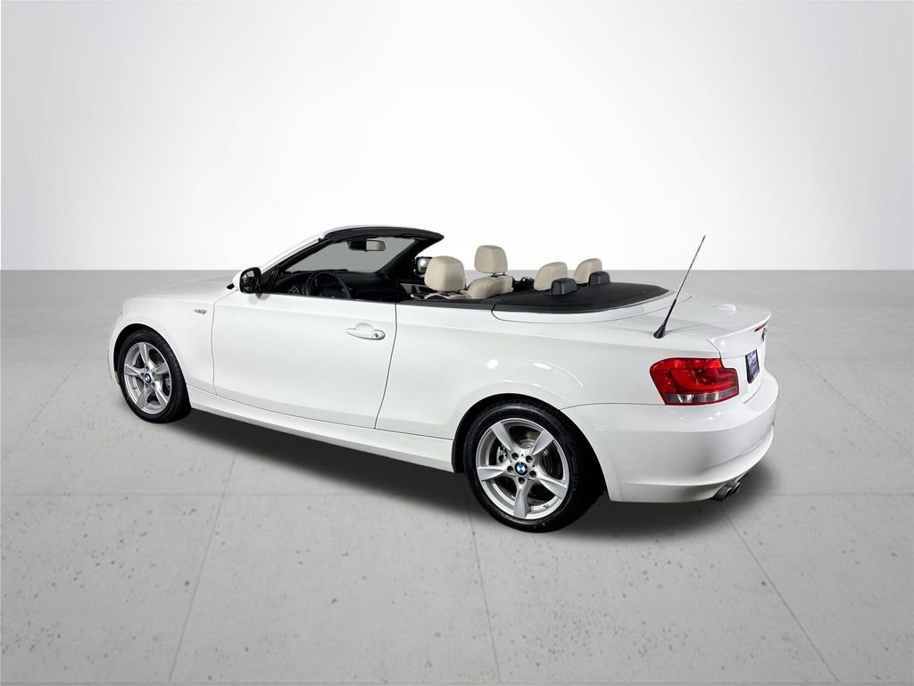 Used 2012 BMW 128i Convertible RWD image 8