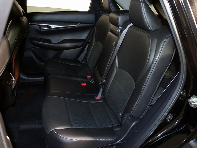 Used 2024 INFINITI QX50 Luxe AWD/4WD image 13